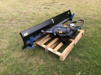 Front blade for a small loader LTR 1500, hydraulic